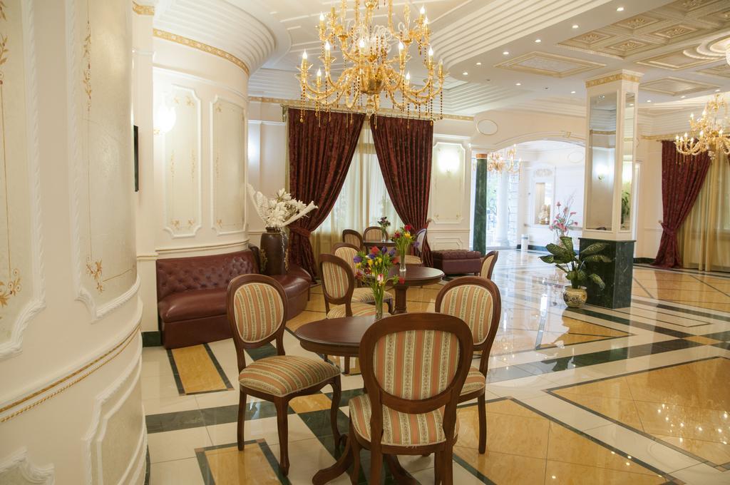 Hotel Kristall E Giardini Dell'eden